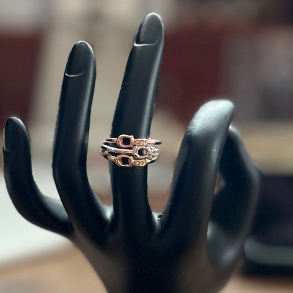 NEW‼️ COACH Signature interlock Pave Stackable 3 Ring Set - Picture 4 of 16